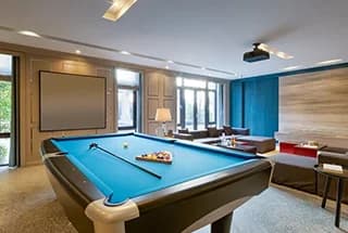 Indoor Games Lounge