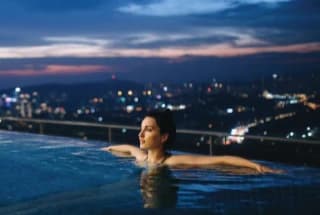 Infinity Rooftop Pool